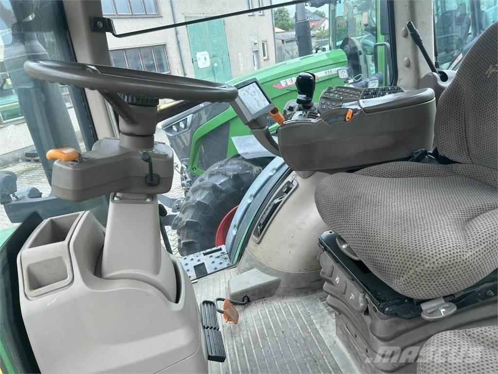 John Deere 8335R Tractores