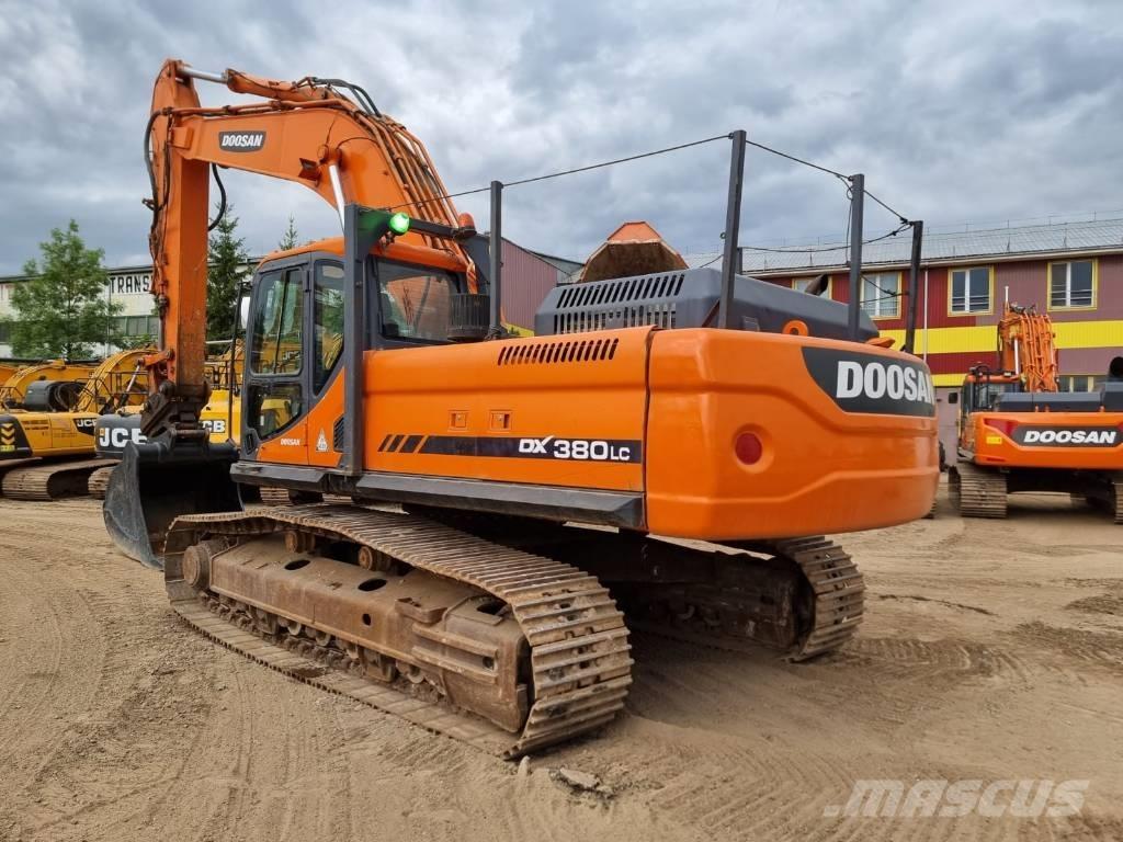 Doosan DX 380 LC Excavadoras sobre orugas