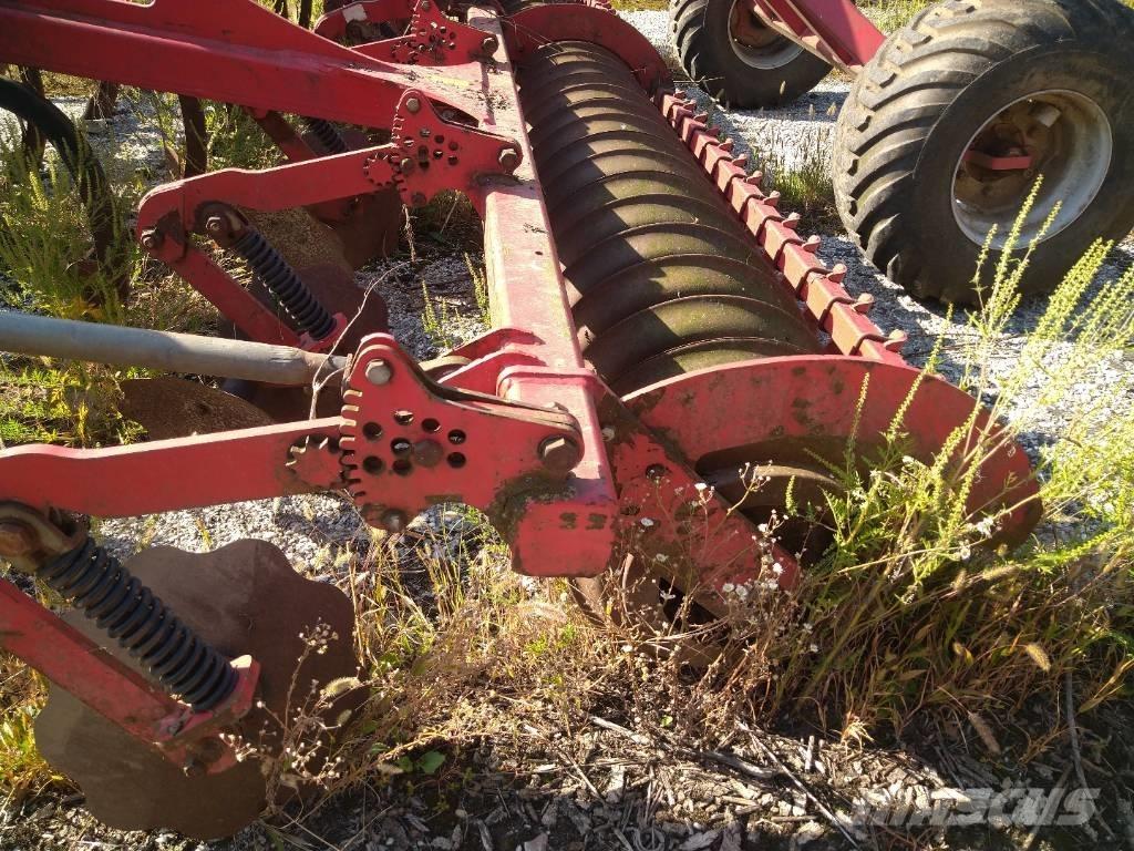 Horsch Terrano 5 FX Cultivadoras
