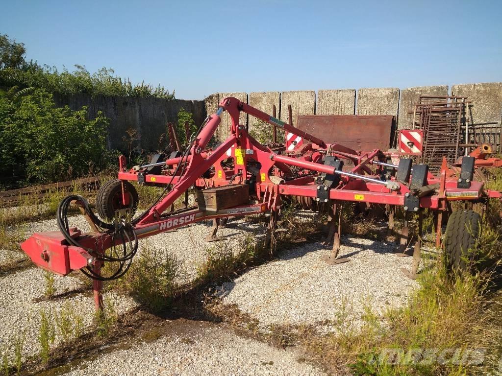 Horsch Terrano 5 FX Cultivadoras