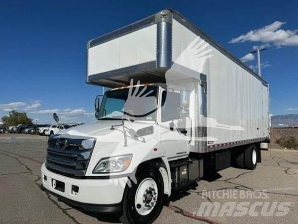 Hino L6 Camiones con caja de remolque