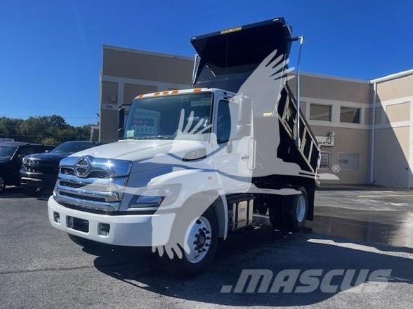 Hino L7 Bañeras basculantes usadas