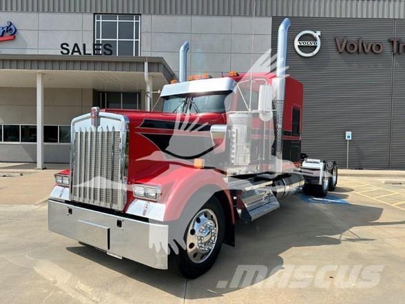 Kenworth W900L Camiones tractor