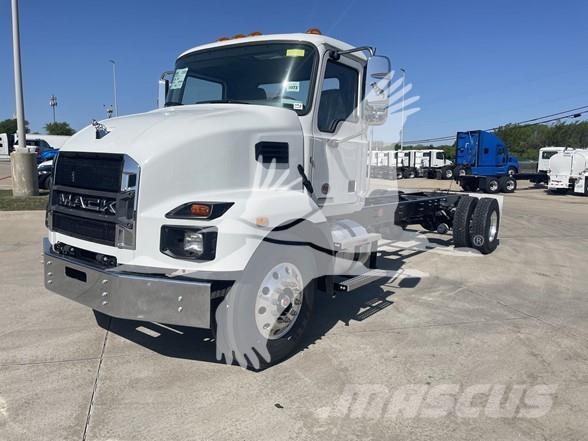 Mack MD6 Camiones tractor