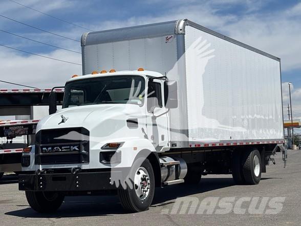 Mack MD6 Otros