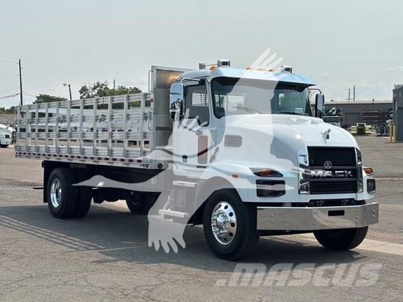 Mack MD6 Otros