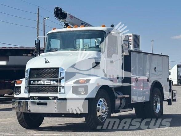 Mack MD6 Otros