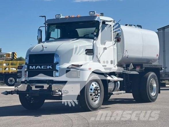 Mack MD7 Camiones cisternas
