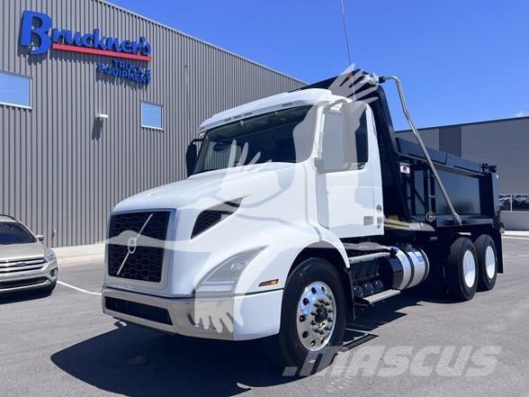 Volvo VNR64300 Bañeras basculantes usadas