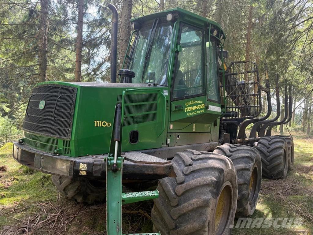 John Deere 1110 D Transportadoras