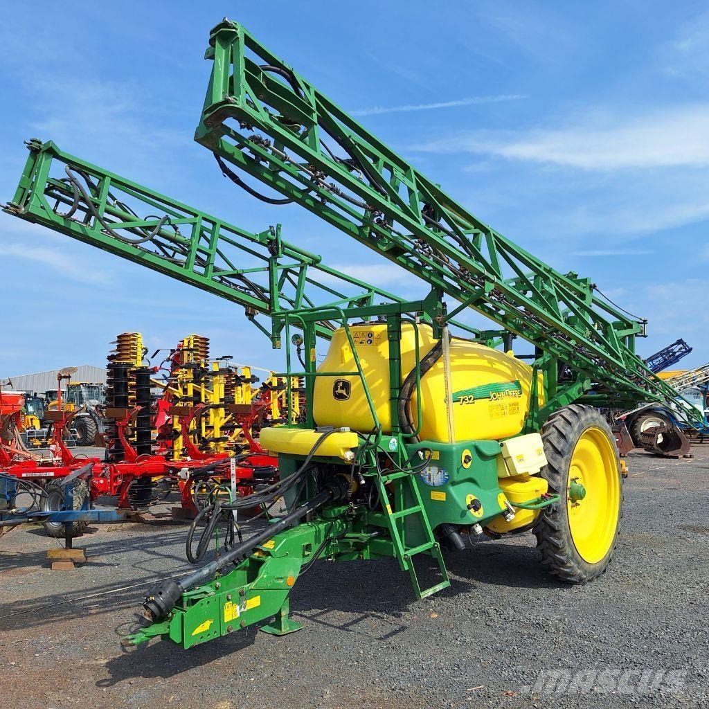 John Deere 732 Pulverizadores arrastrados
