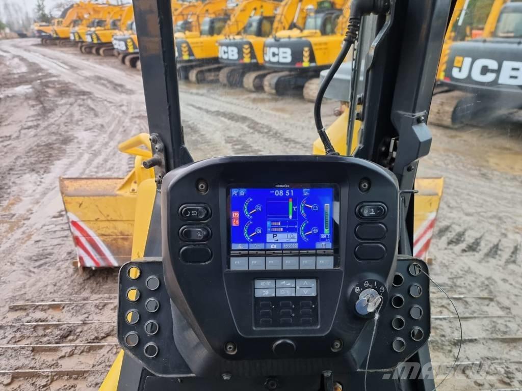 Komatsu D 61 PX-23 Buldozer sobre oruga