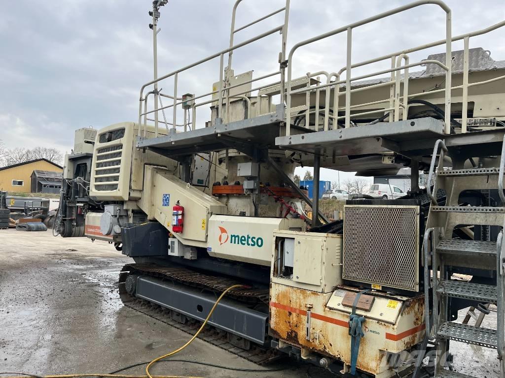 Metso LT300GP Trituradoras móviles