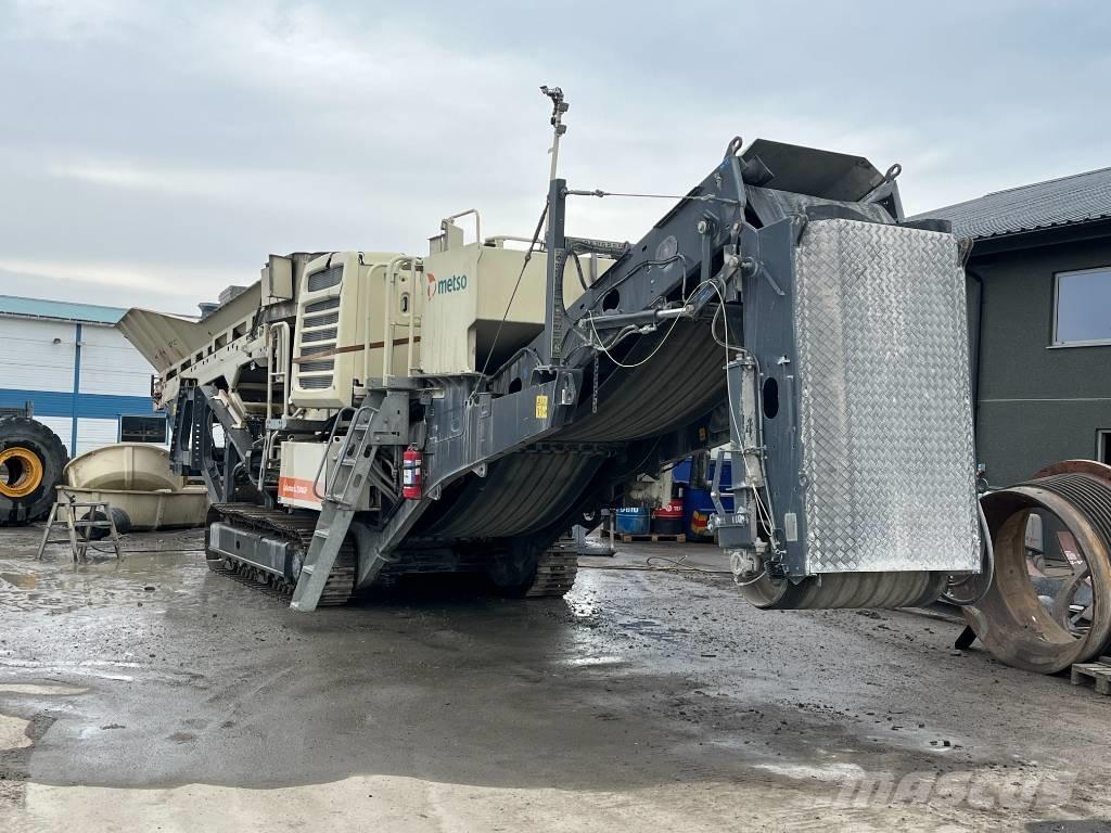 Metso LT300GP Trituradoras móviles