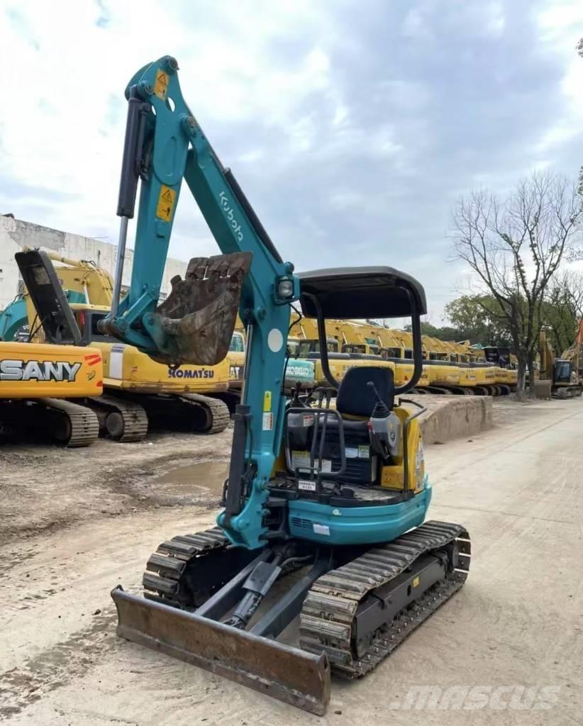 Kubota U 25 Miniexcavadoras