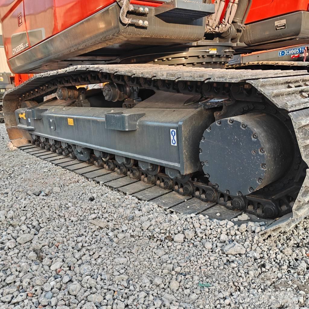 Doosan DX225LC-9C Excavadoras sobre orugas