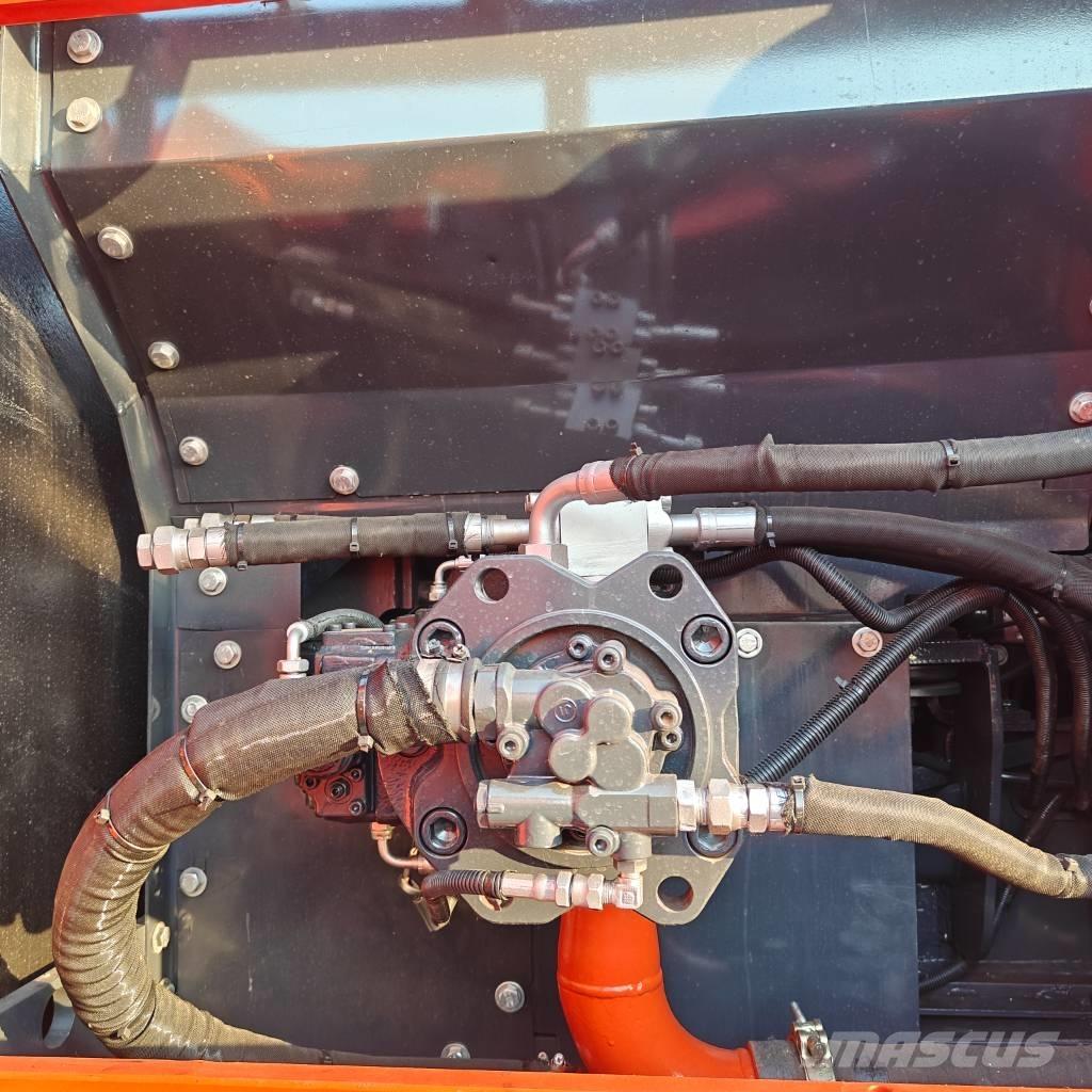 Doosan DX225LC-9C Excavadoras sobre orugas