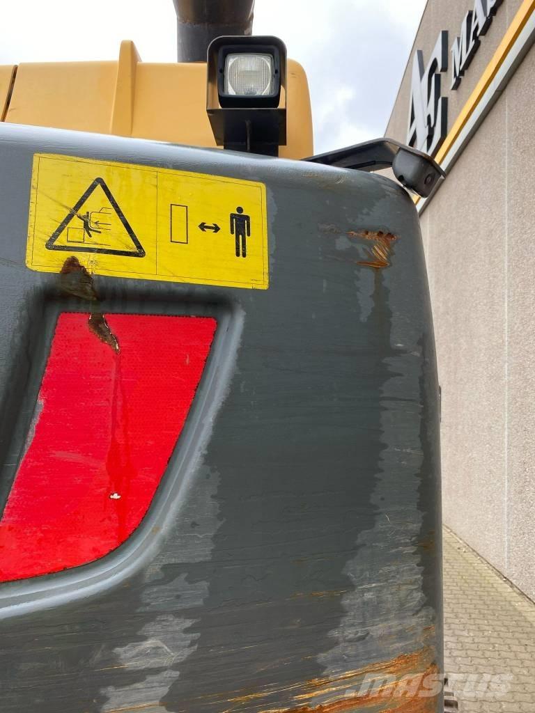 Volvo EC 300 D L Excavadoras sobre orugas