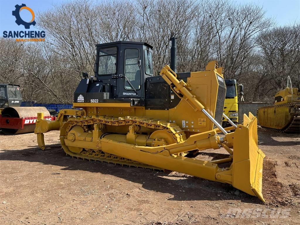 Shantui SD 22 Buldozer sobre oruga