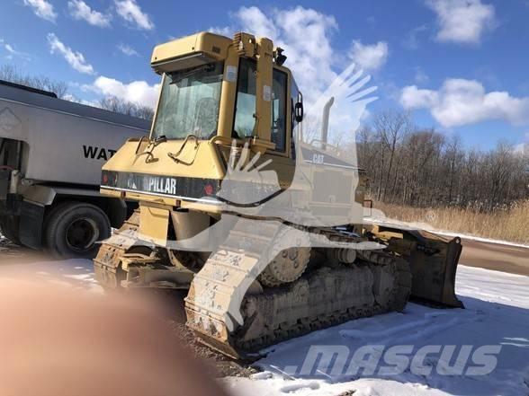 CAT D6N LGP Buldozer sobre oruga