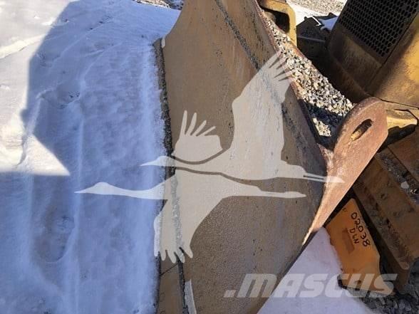 CAT D6N LGP Buldozer sobre oruga