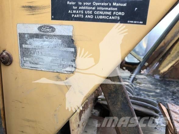 Ford 555B Retrocargadoras