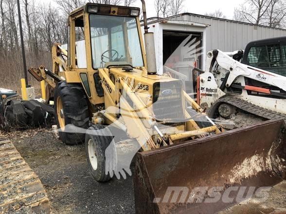 Ford 555B Retrocargadoras