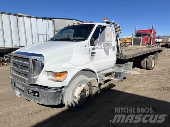 Ford F650 Camiones de cama baja