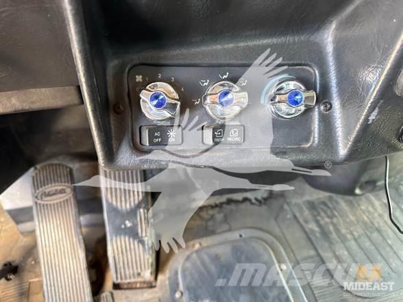 Peterbilt 357 Camiones de cama baja