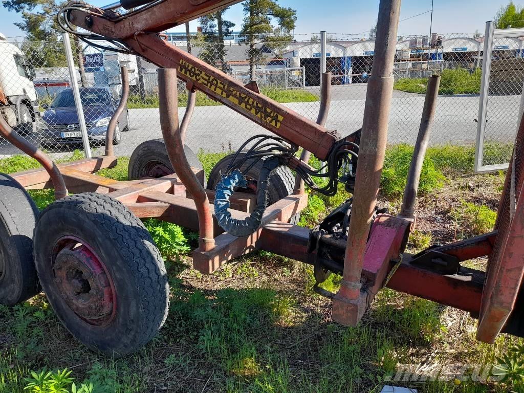 Patu 595+Metsäkärry Grúas y cargadoras