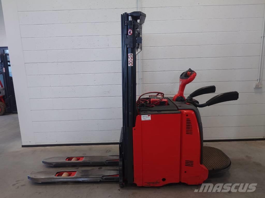 Linde L12AP/133 Apiladoras eléctricos