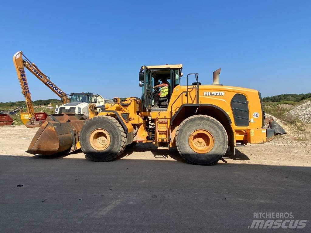 Hyundai HL 970 Cargadoras sobre ruedas