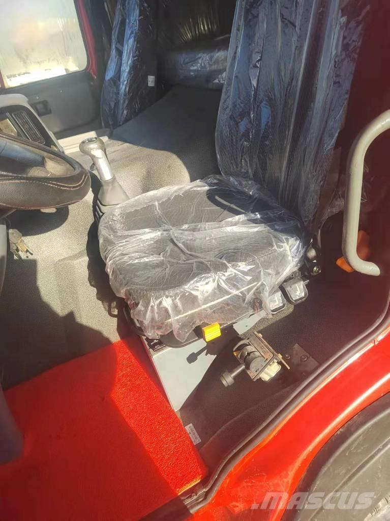 Howo 371 8x4 Bañeras basculantes usadas