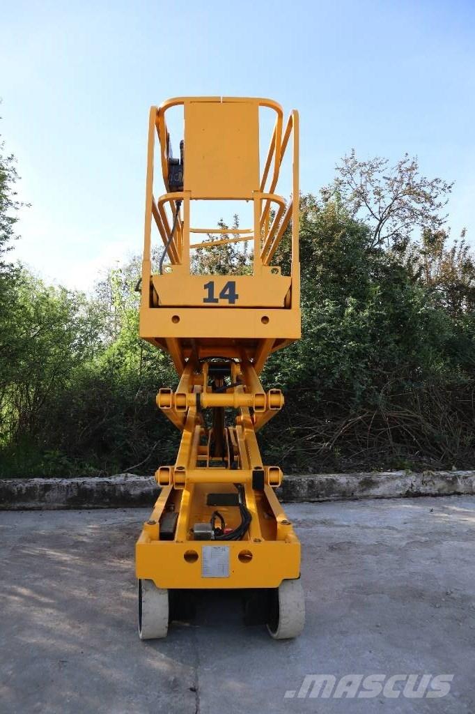 Haulotte Compact 8 Plataformas tijera