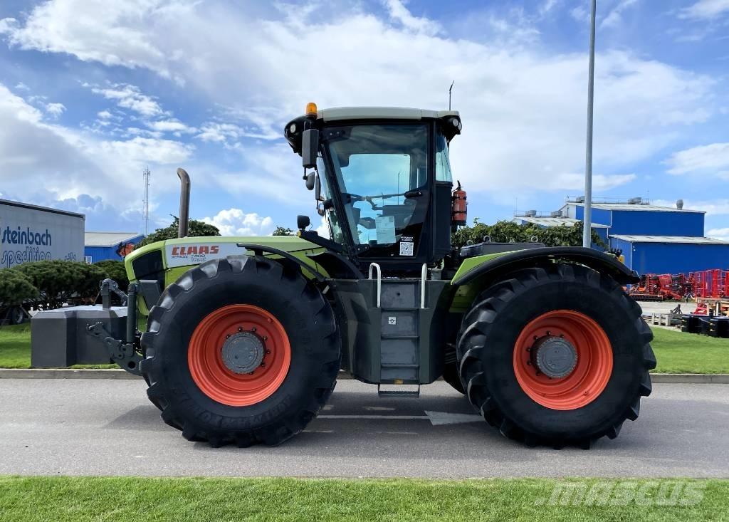 CLAAS Xerion 3800 Tractores