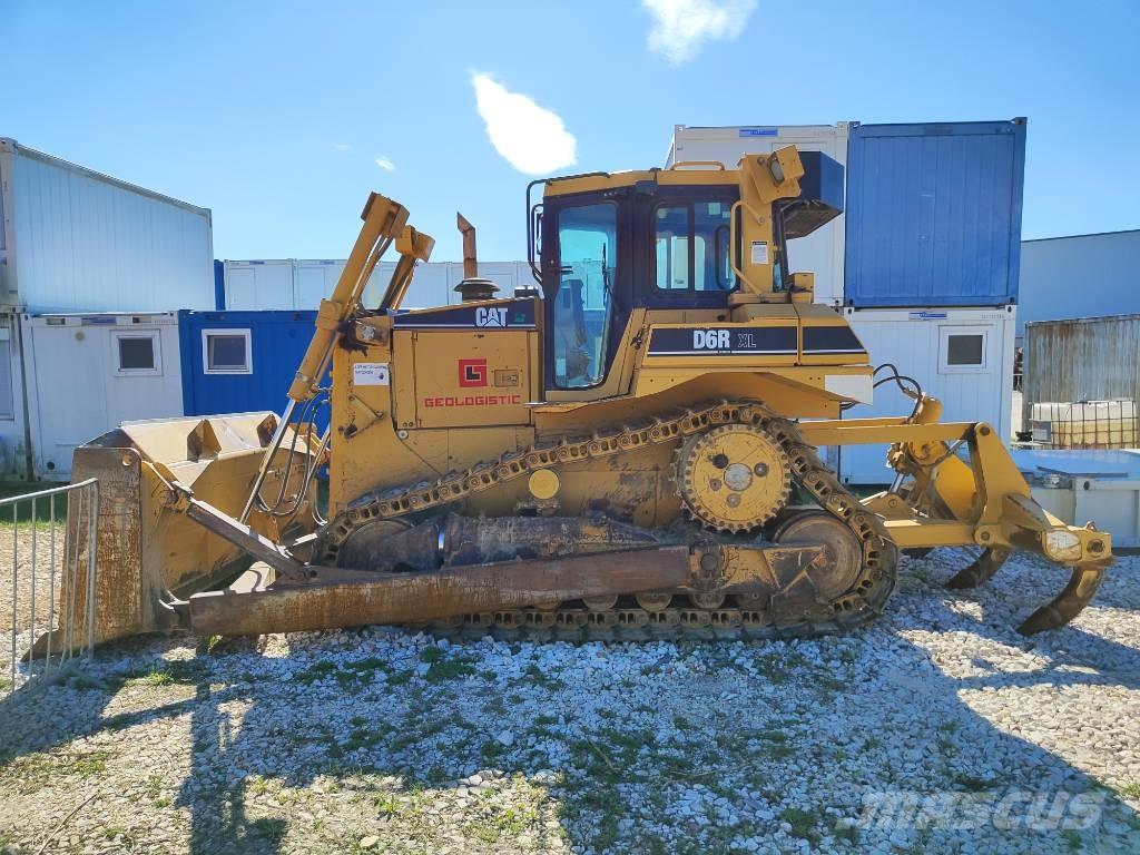 CAT D 6 R XL Buldozer sobre oruga