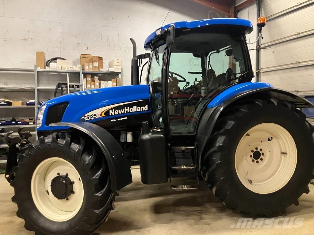 New Holland TS 125 A Tractores