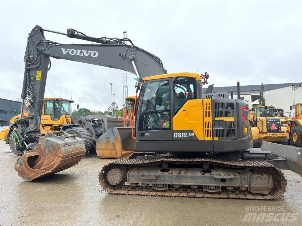 Volvo ECR235EL Excavadoras sobre orugas