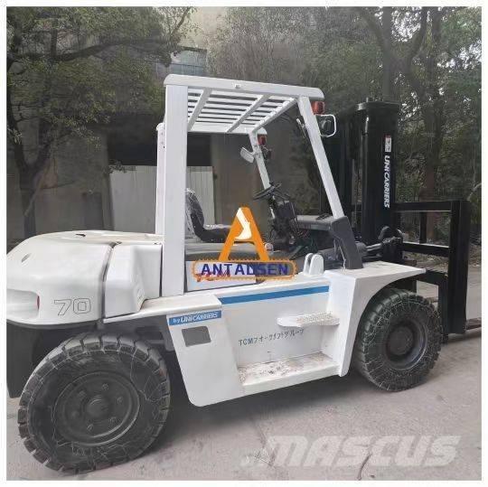 TCM FD 70 Z8 Camiones diesel