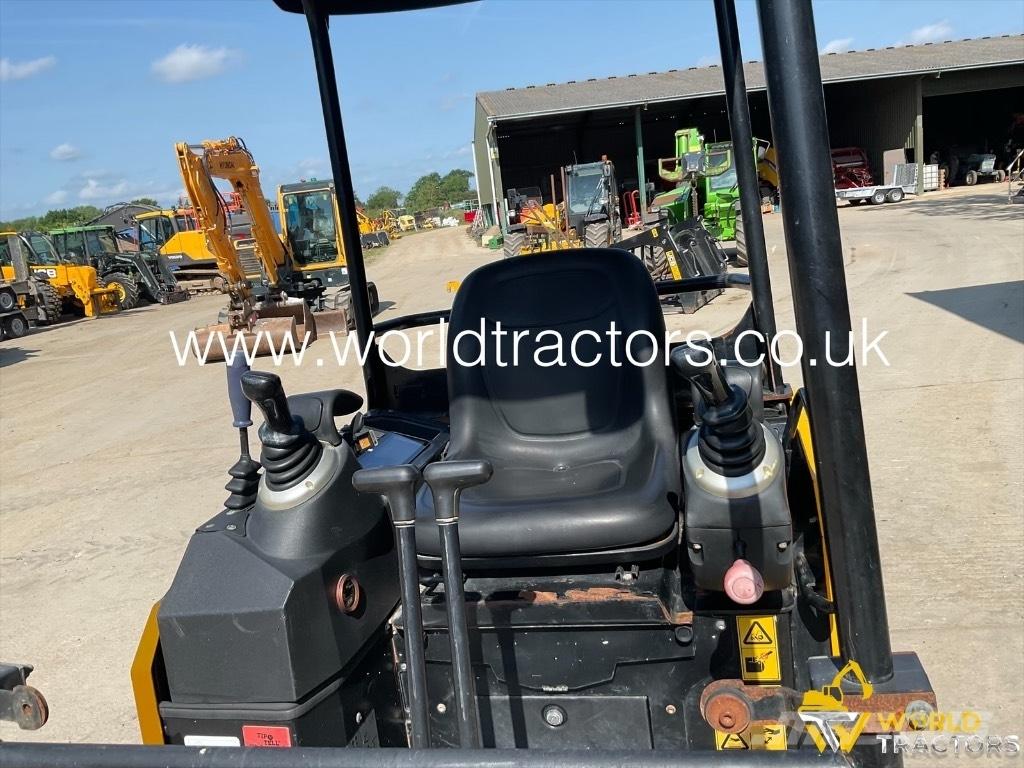 JCB 15 C-1 Miniexcavadoras