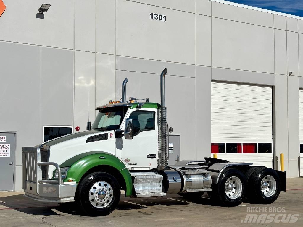 Kenworth T880 Camiones tractor