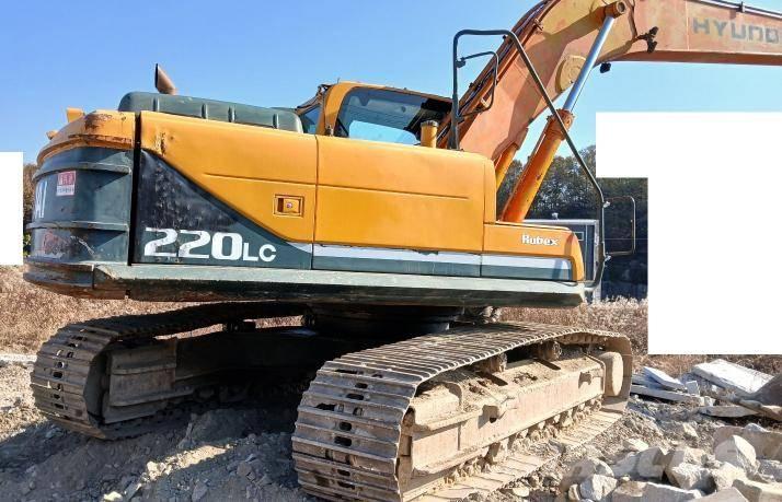 Hyundai Robex 220 LC Excavadoras sobre orugas