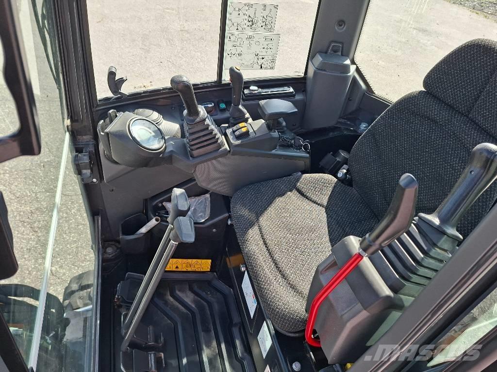 CASE CX 17 D Miniexcavadoras