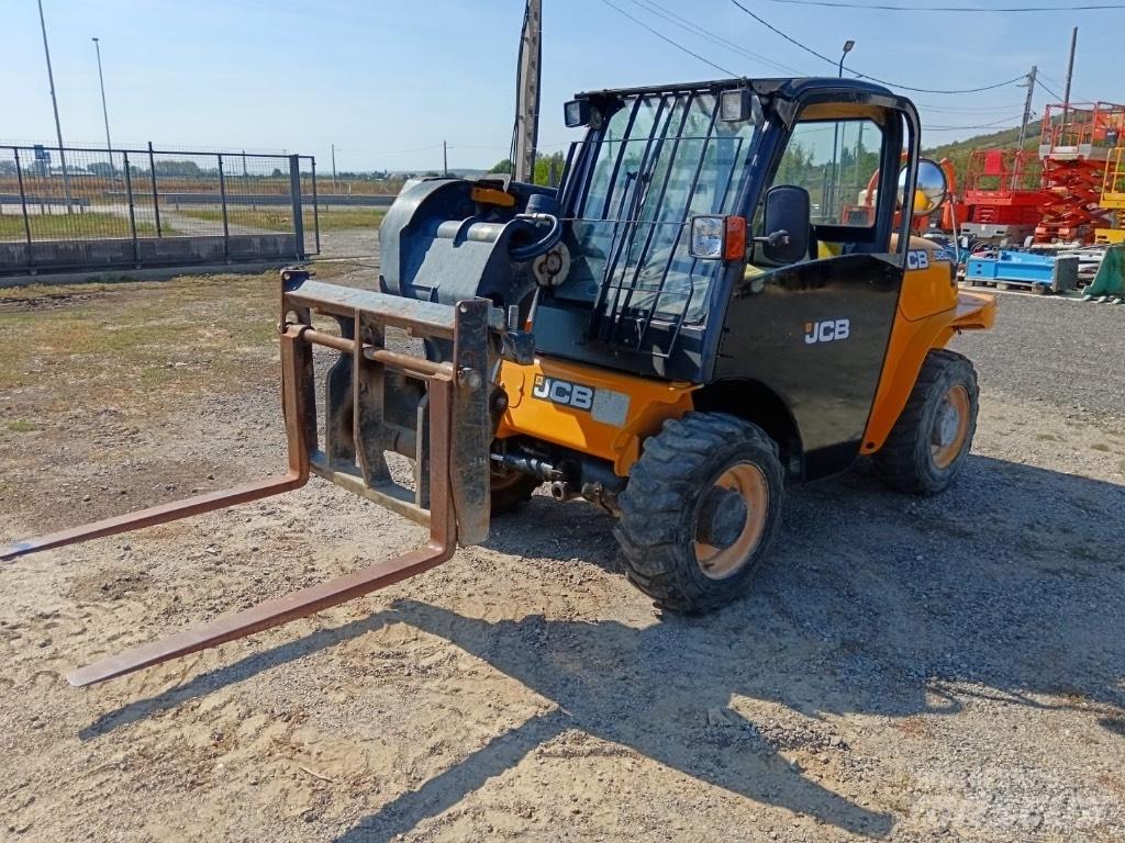 JCB 520-40 Carretillas telescópicas