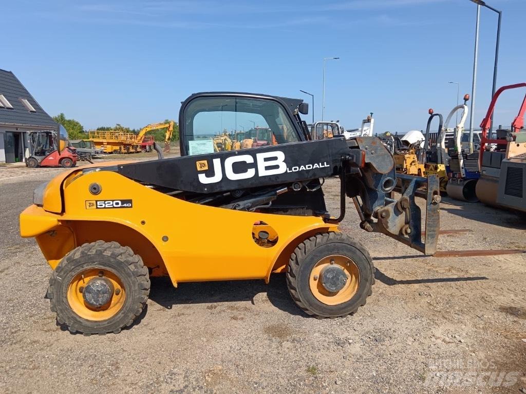 JCB 520-40 Carretillas telescópicas