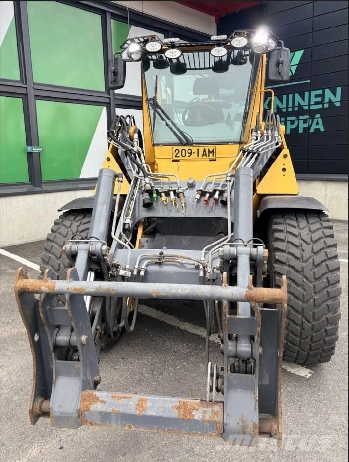 Wille 865 Maquinarias para servicios públicos