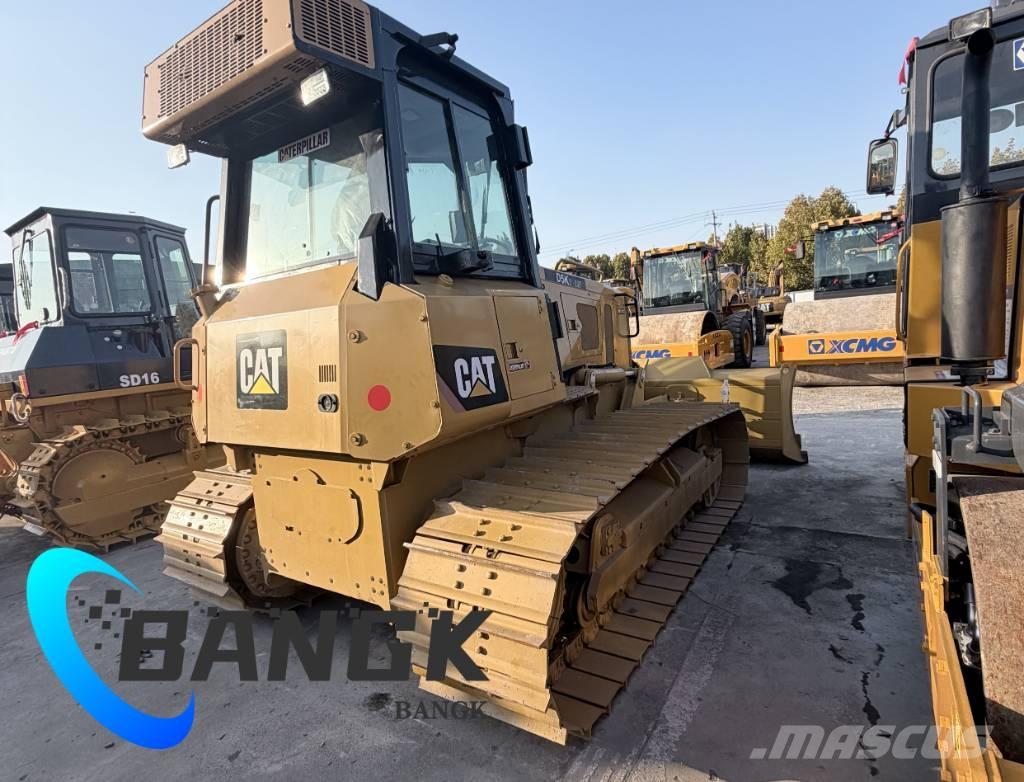 CAT d5k Buldozer sobre oruga