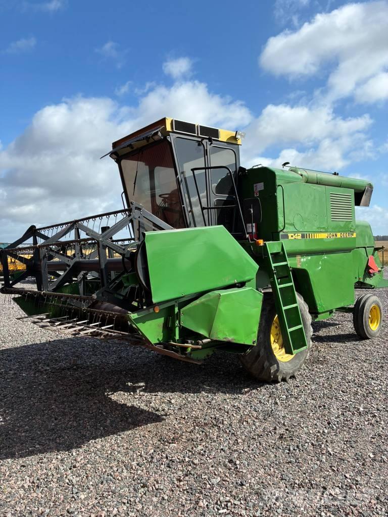 John Deere 1042 Cosechadoras combinadas