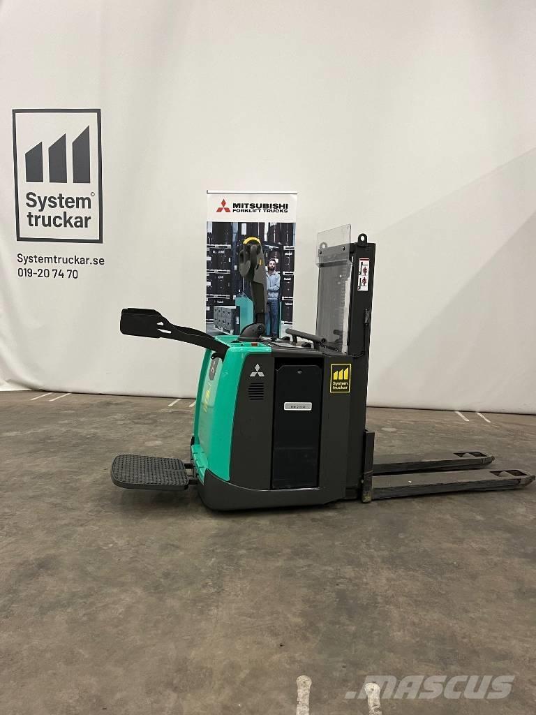 Mitsubishi PBV20PD Montacargas manual