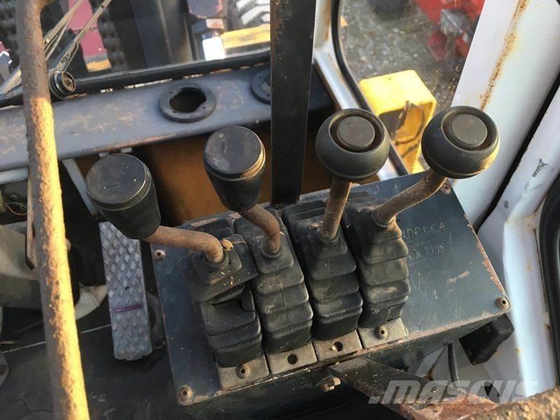 Kalmar DC15-1200 Camiones diesel